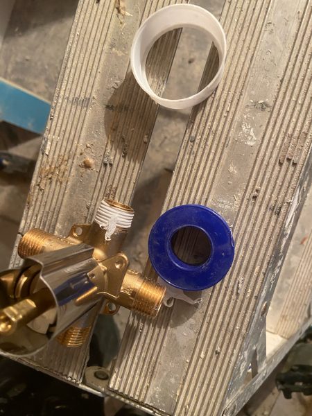 How to install a shower valve